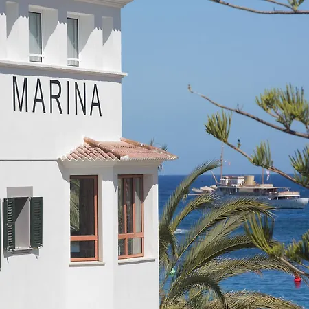 Marina Hotel 3*